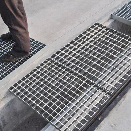 (1000 * 1000mm) Galvanised Steel Walkway Mesh Panel Heavy Duty Floor Deck Forge Grating Panel