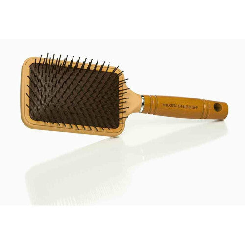 Mixed Chicks Paddle Brush