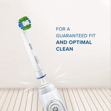 Oral-B Precision Clean Toothbrush Head With Clean Maximiser Technology