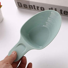 Plastic Food Scoop For Dogs And Cats